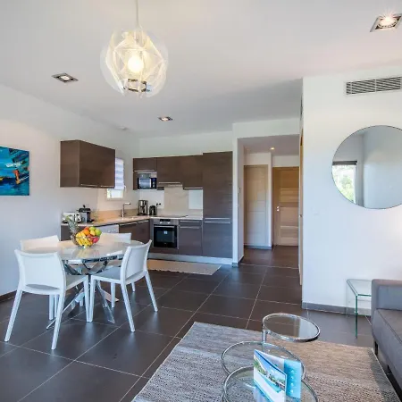 Cote By Interhome Apartman